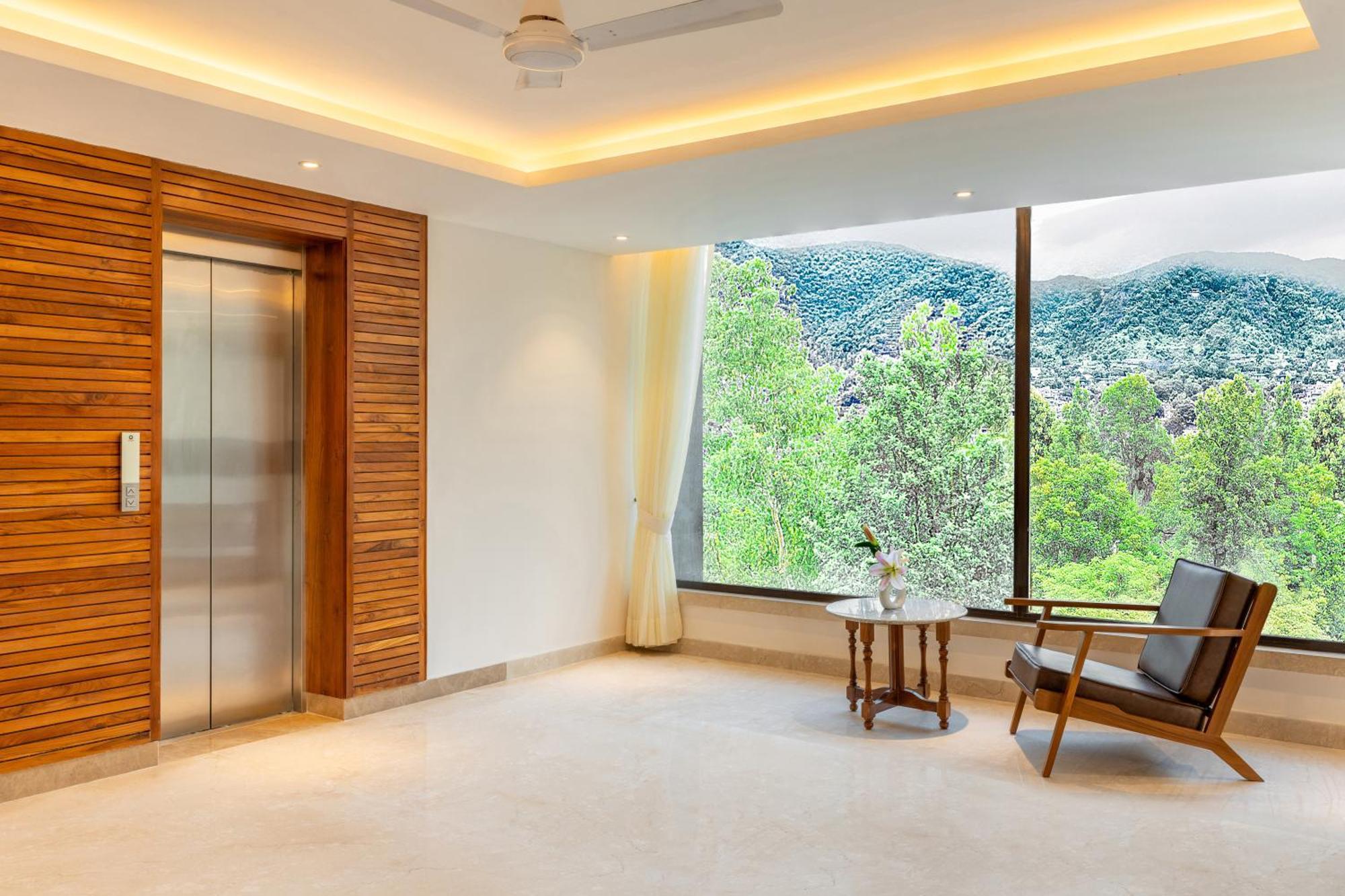 The Prominence Mussoorie Road Dehradun Hotel Exterior photo